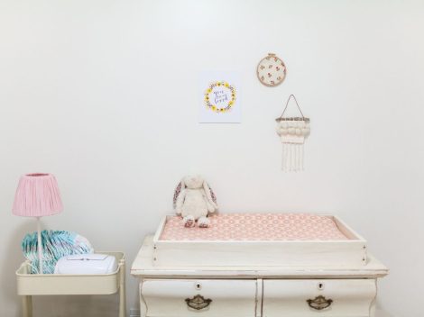 Décoration murale chambre bébé pour un cocon apaisant